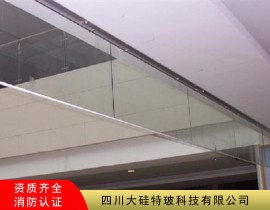 名家汇遂宁国药康复装修工程防火玻璃挡烟垂壁案例